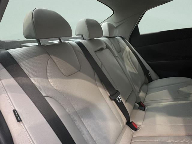 2026 Hyundai Elantra Hybrid Limited