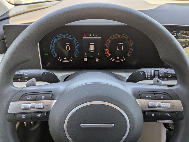 2026 Hyundai Tucson Hybrid Blue SE