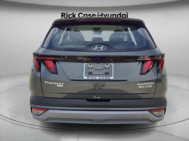 2026 Hyundai Tucson Hybrid Blue SE