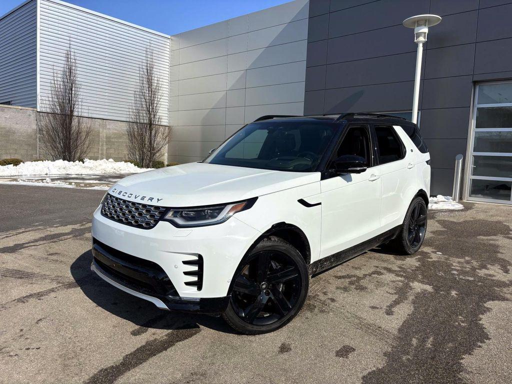 2025 Land Rover Discovery P360 Metropolitan AWD
