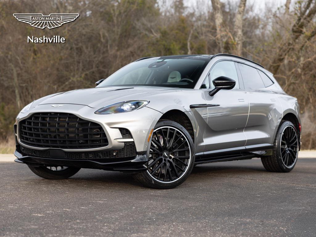 2023 Aston Martin DBX 707's photo