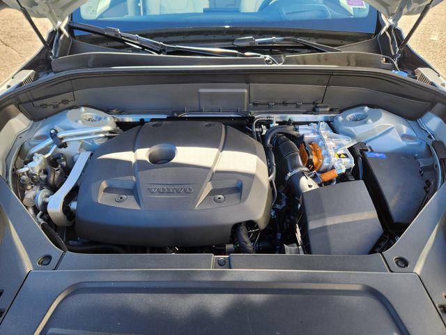 2026 Volvo XC90 Plug-In Hybrid Ultra, T8 AWD, Electric/Gasoline, Bright, 7 Seats