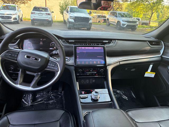 2025 Jeep Grand Cherokee Limited 4x4