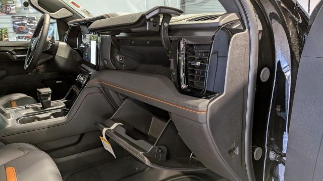 2026 GMC Sierra 1500 Crew Cab, Short Bed, AT4, 4WD