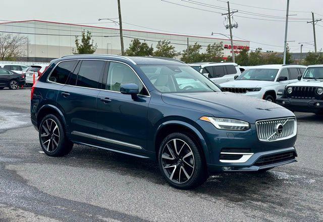 2024 Volvo XC90 B5 Plus Bright Theme 2024 Volvo XC90 B5 Plus Bright Theme