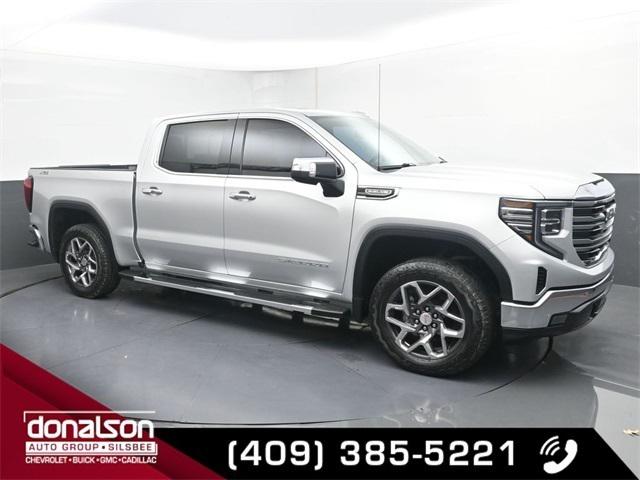 2022 GMC Sierra 1500 4WD Crew Cab Short Box SLT 2022 GMC Sierra 1500 4WD Crew Cab Short Box SLT