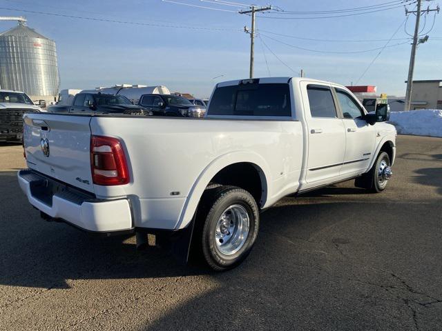 2023 RAM 3500 Limited Crew Cab 4x4 8 Box