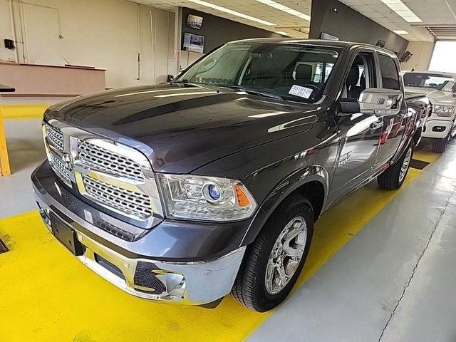 2018 RAM 1500 Laramie Crew Cab 4x4 57 Box