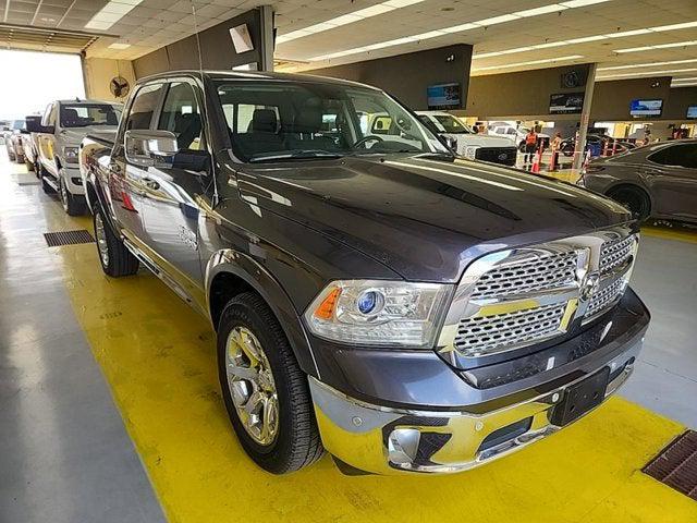 2018 RAM 1500 Laramie Crew Cab 4x4 57 Box