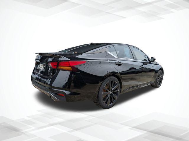 2022 Nissan Altima SR FWD 2022 Nissan Altima SR FWD