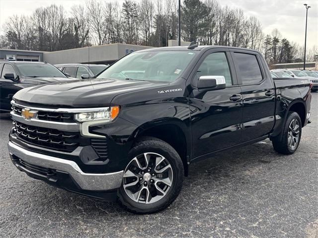 2023 Chevrolet Silverado 1500 4WD Crew Cab Short Bed LT with 2FL