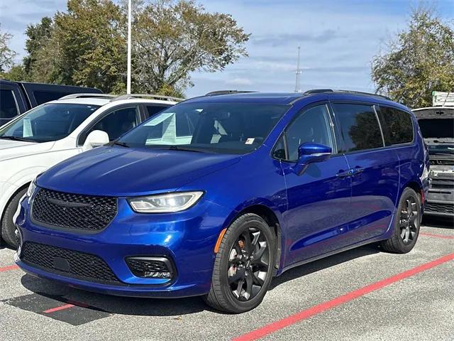 2021 Chrysler Pacifica Touring L