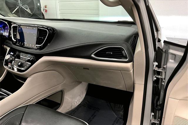 2024 Chrysler Pacifica Limited