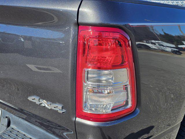 2022 Ram 1500 Big Horn Crew Cab 4x4 5'7" Box