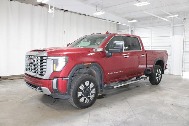 2024 GMC Sierra 2500HD 4WD Crew Cab Standard Bed Denali