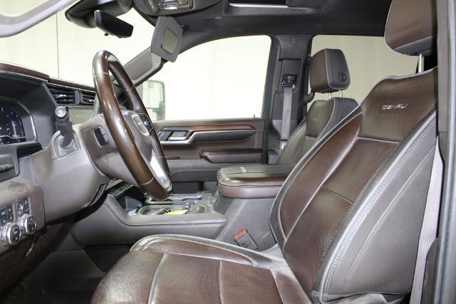 2024 GMC Sierra 2500HD 4WD Crew Cab Standard Bed Denali