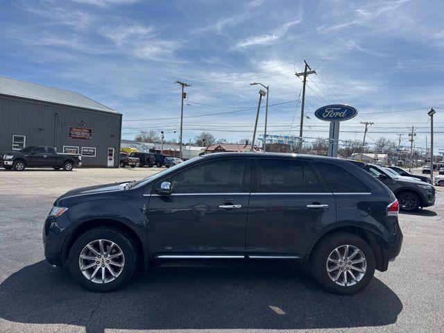 2013 Lincoln MKX Base