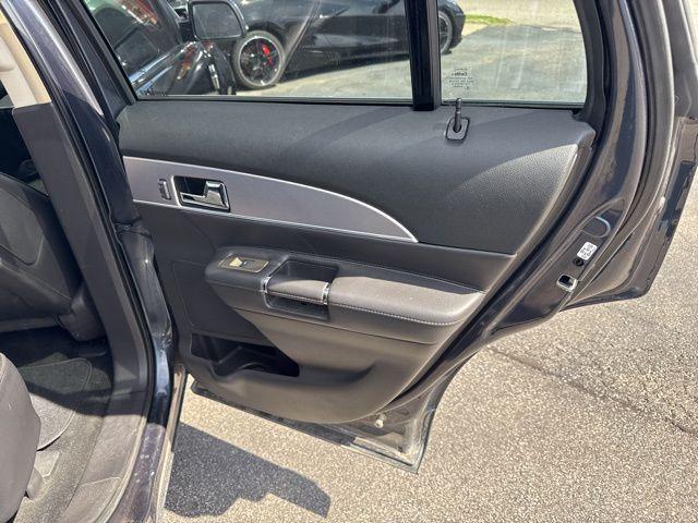 2013 Lincoln MKX Base