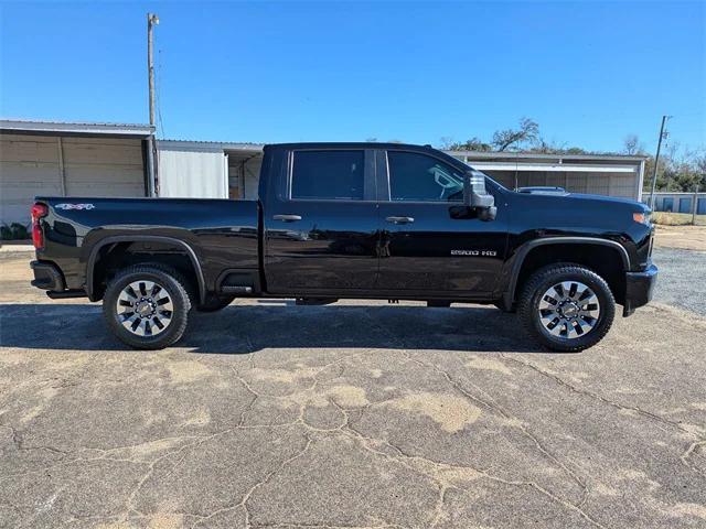 2023 Chevrolet Silverado 2500HD 4WD Crew Cab Standard Bed Custom