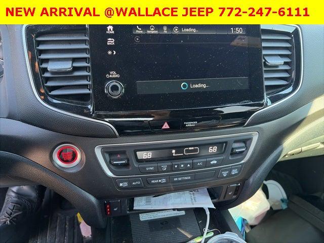 2023 Honda Passport AWD TrailSport