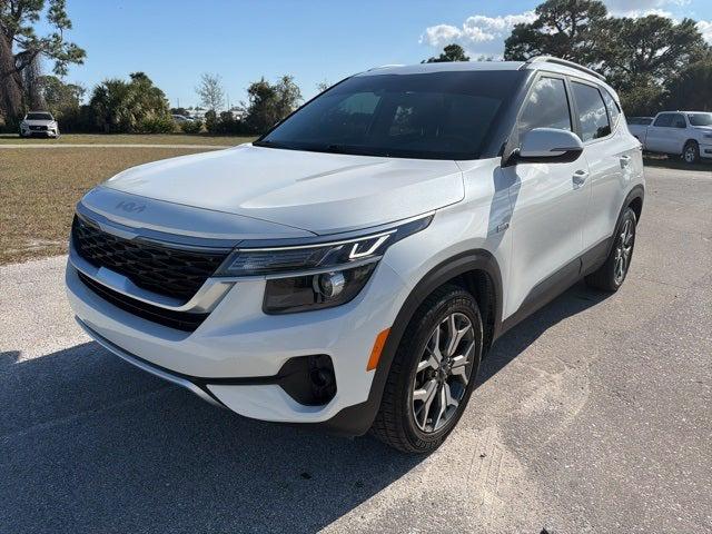 2022 Kia Seltos EX 2022 Kia Seltos EX