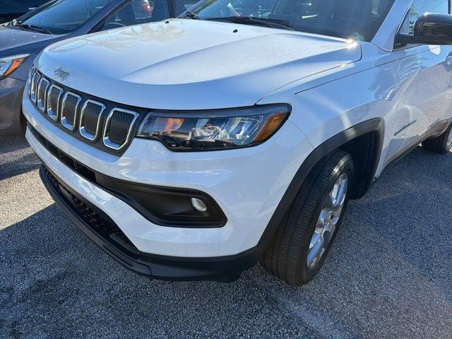 2022 Jeep Compass Latitude Lux 4x4 2022 Jeep Compass Latitude Lux 4x4