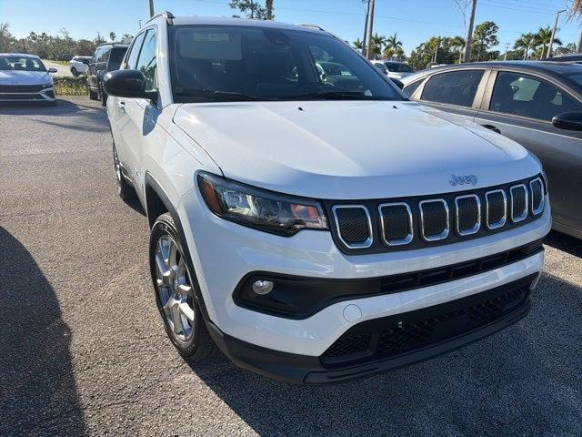 2022 Jeep Compass Latitude Lux 4x4 2022 Jeep Compass Latitude Lux 4x4