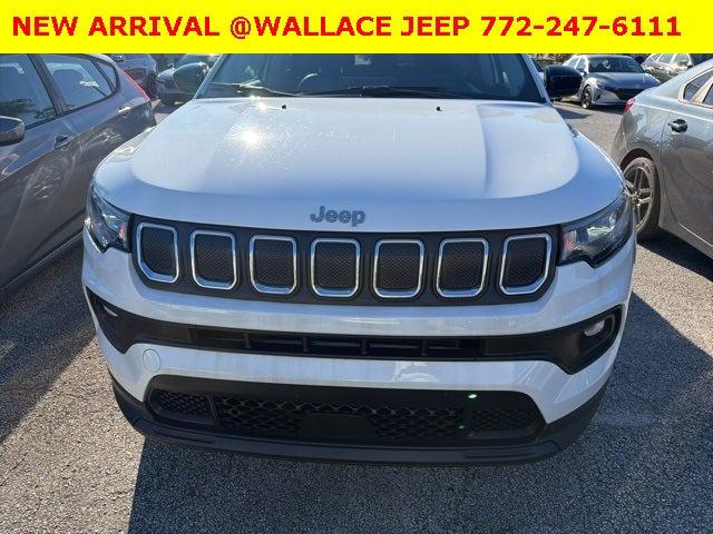 2022 Jeep Compass Latitude Lux 4x4 2022 Jeep Compass Latitude Lux 4x4