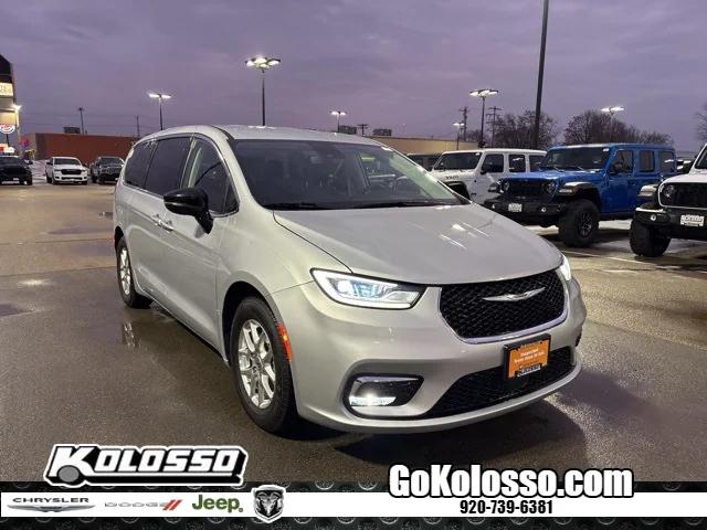 2024 Chrysler Pacifica Touring L 2024 Chrysler Pacifica Touring L