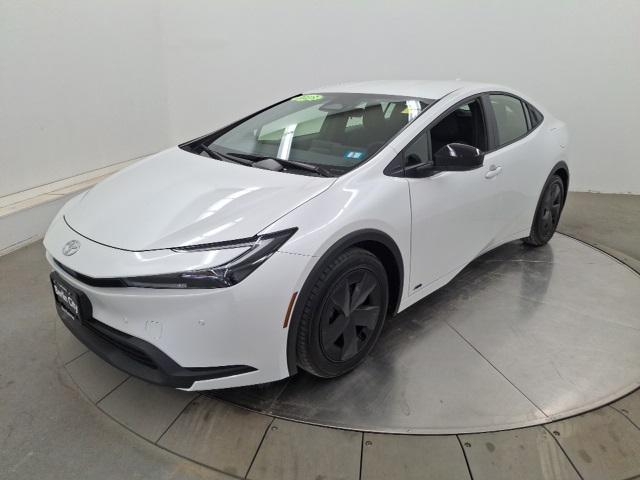 2023 Toyota Prius LE AWD-e