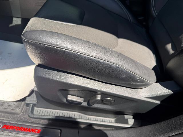 2022 Ford Edge ST
