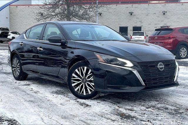 2024 Nissan Altima SV FWD