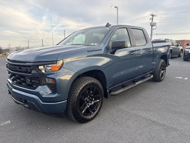 2024 Chevrolet Silverado 1500 4WD Crew Cab Short Bed Custom
