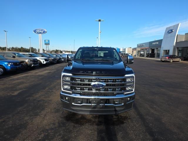 2023 Ford F-350 LARIAT