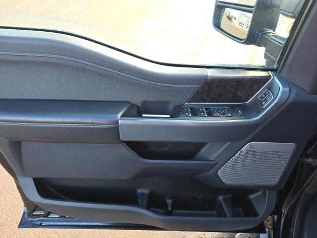 2023 Ford F-350 LARIAT