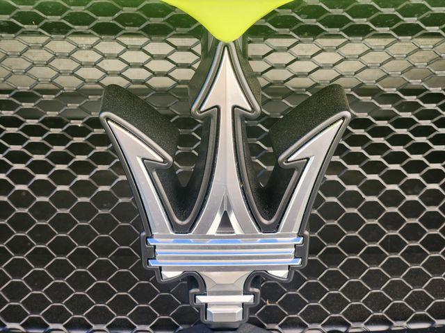 2023 Maserati C20 Base