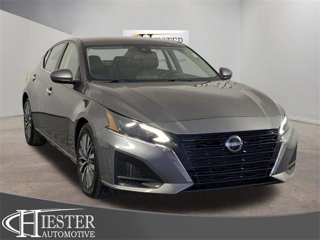 2023 Nissan Altima SV FWD