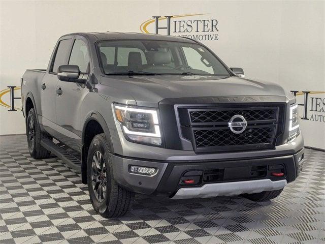 2023 Nissan TITAN Crew Cab PRO-4X 4x4