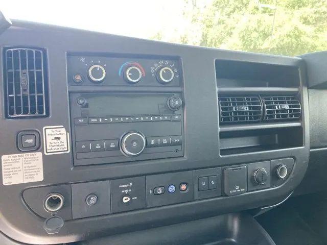 2021 GMC Savana Cutaway Work Van