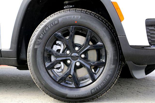 2025 Jeep Grand Cherokee L Altitude X 4x2