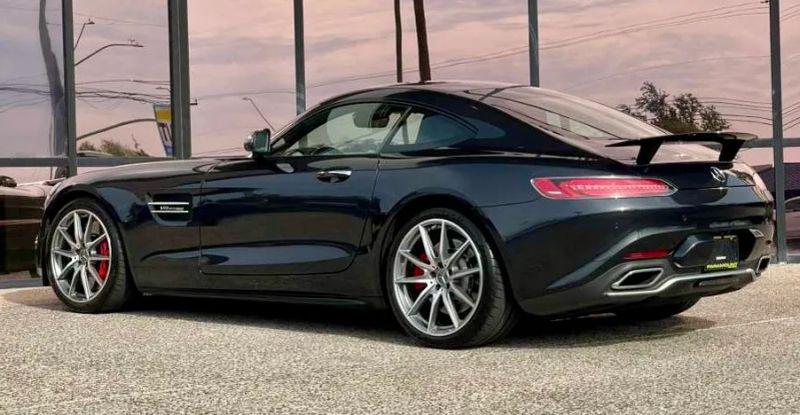 2017 Mercedes-Benz AMG GT S