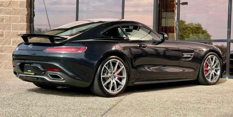 2017 Mercedes-Benz AMG GT S