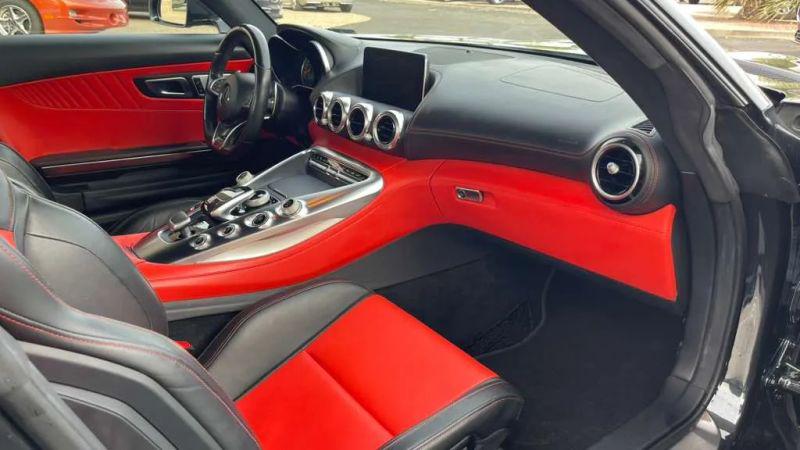 2017 Mercedes-Benz AMG GT S
