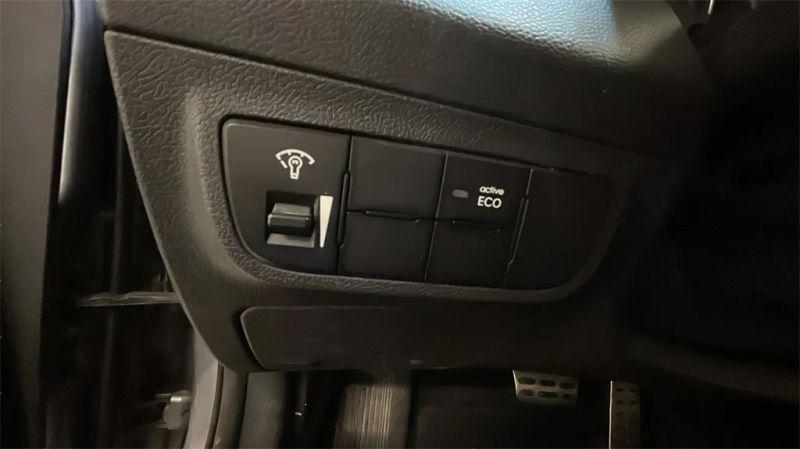 2013 Hyundai Veloster Base w/Black