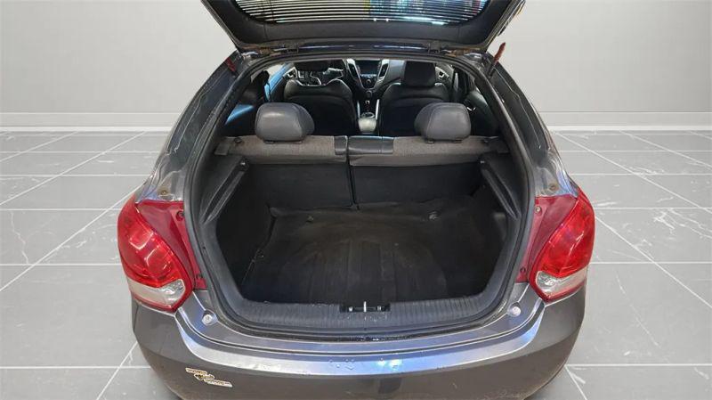 2013 Hyundai Veloster Base w/Black