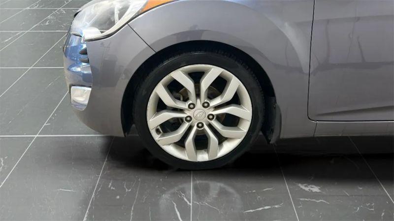 2013 Hyundai Veloster Base w/Black