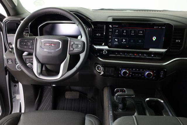 2026 GMC Sierra 1500 Crew Cab, Short Bed, SLT, 4WD