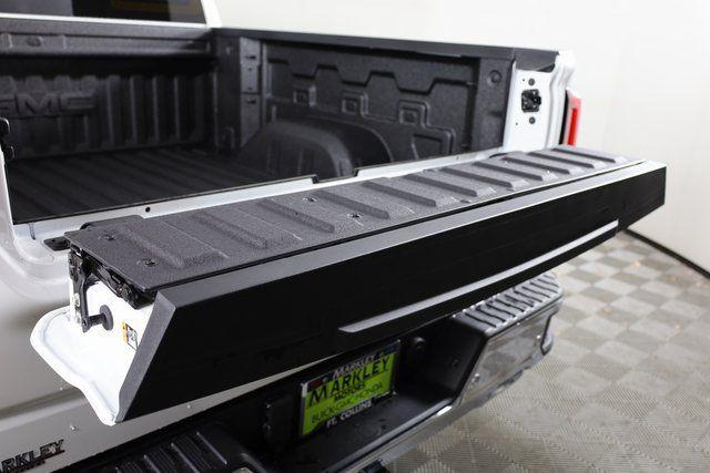 2026 GMC Sierra 1500 Crew Cab, Short Bed, SLT, 4WD