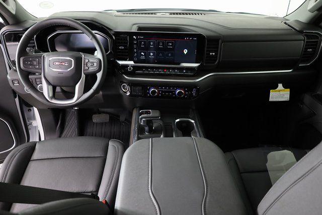 2026 GMC Sierra 1500 Crew Cab, Short Bed, SLT, 4WD