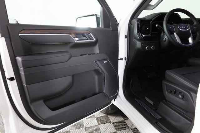 2026 GMC Sierra 1500 Crew Cab, Short Bed, SLT, 4WD